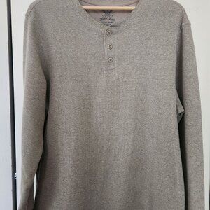 Mens XL Beige Long Sleeve Henley style shirt